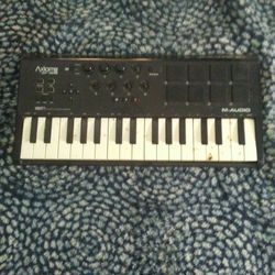 M-Audio Axiom Mini Air 32