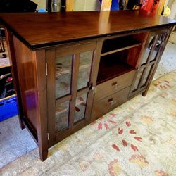 ENTERTAINMENT UNIT OR BAR STAND