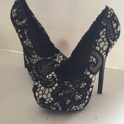 Stiletto Shoes For Women In Black Lace.