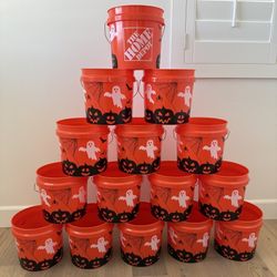 holloween buckets 