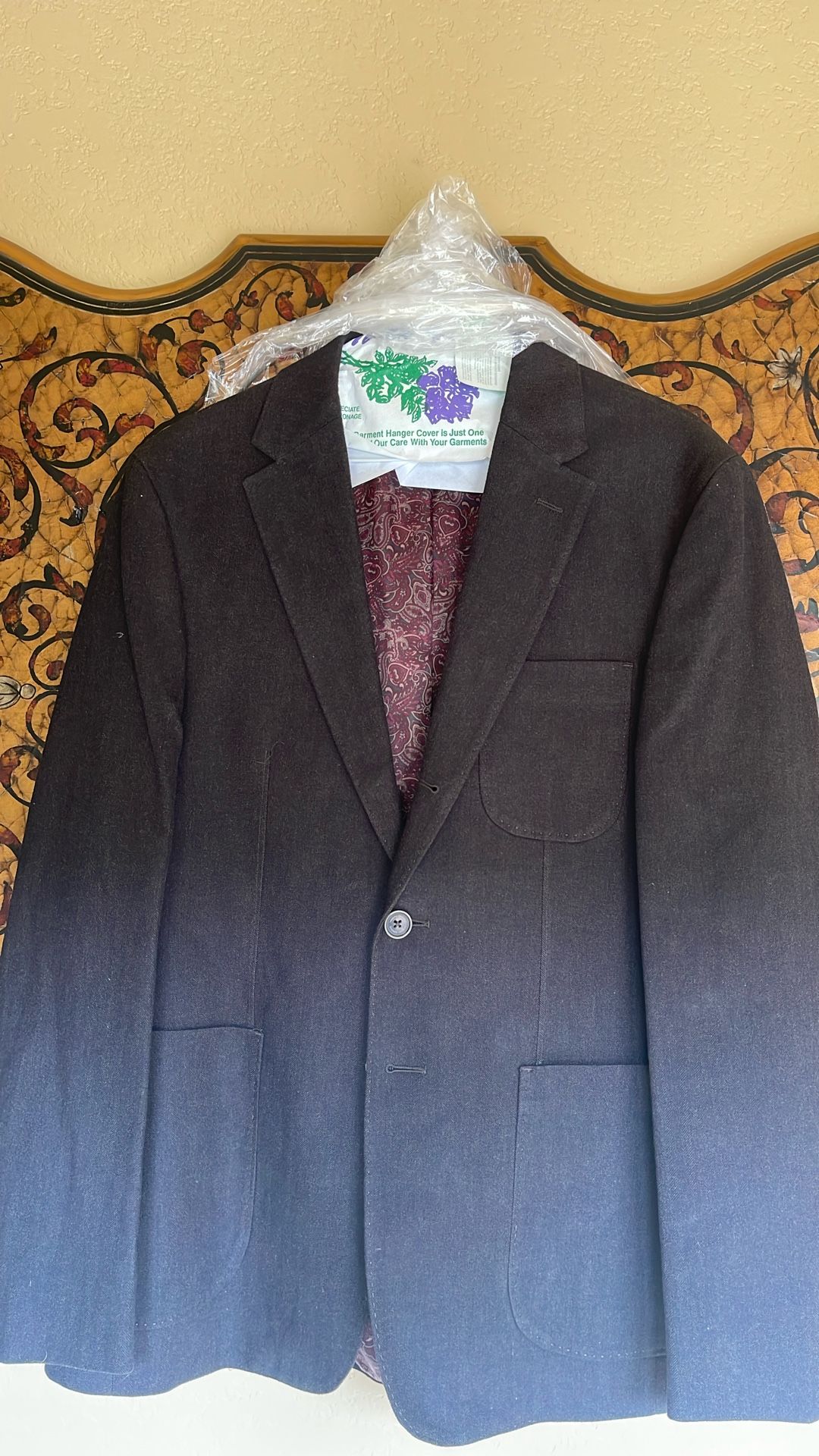 Men’s Joseph Abboud Jacket Size small From Men’s Wearhouse