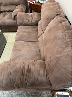 Selling Sofa and love seat - 5 seater