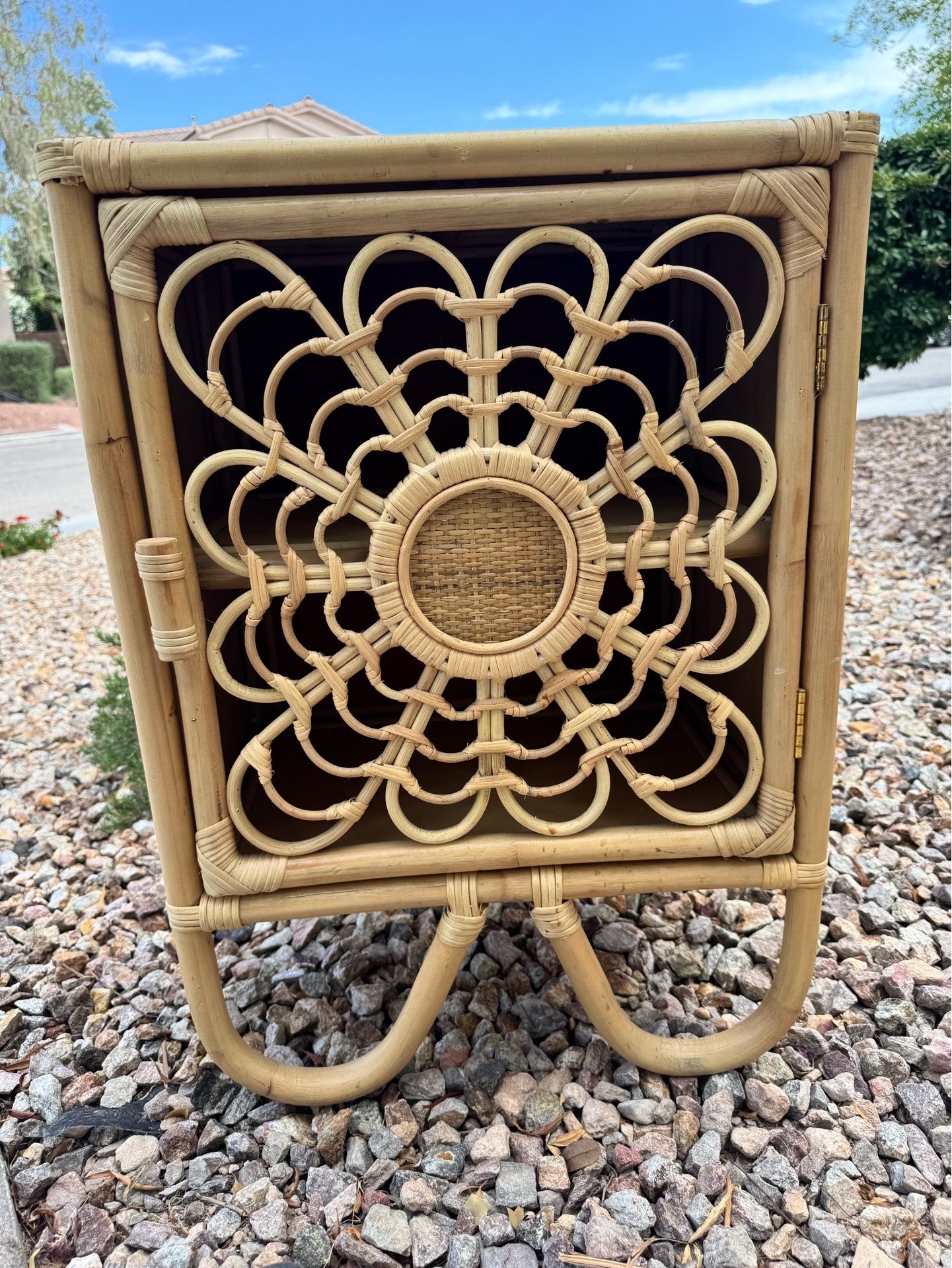 Wicker night stand