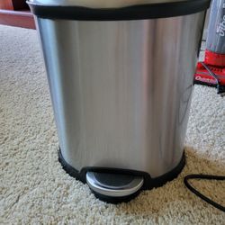 Trashcan