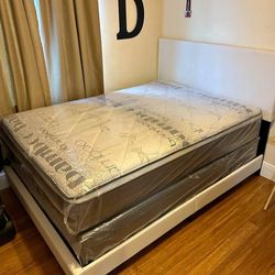 New Queen Size Pillow Top Mattress