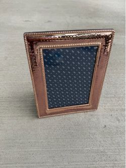 Vintage Hammered Copper Tone Metal Picture Frame 7x9 Photo Beaded Border Tabletop Wall Decor