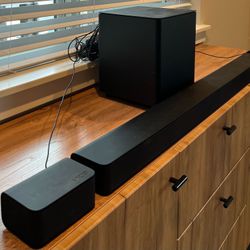 VIZIO - 5.1-Channel V-Series Soundbar with Wireless Subwoofer and Dolby Audio 5.1/DTS Virtual:X - Black