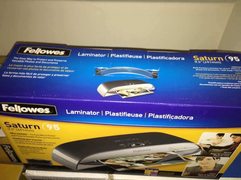 Brand New - Fellowes Saturn Laminator