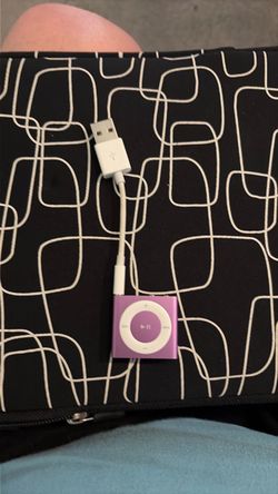 Apple iPod Shuffle Purple with USB Cable