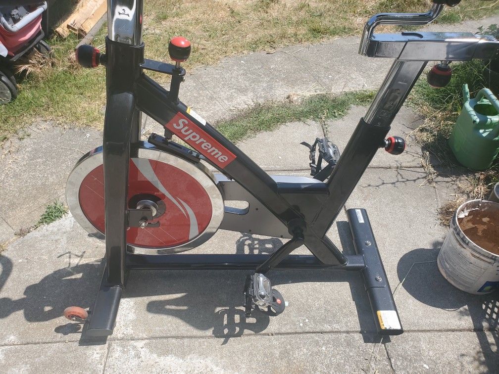 Indoor Cycling Stationary Exercise Bike Chain Drive