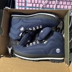 Size 10.5 Blue Timbs