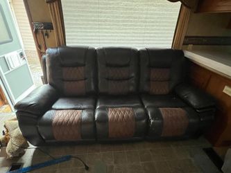3-Three-Seat Reclining Sofa