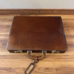 JGG Handheld Suitcase 
