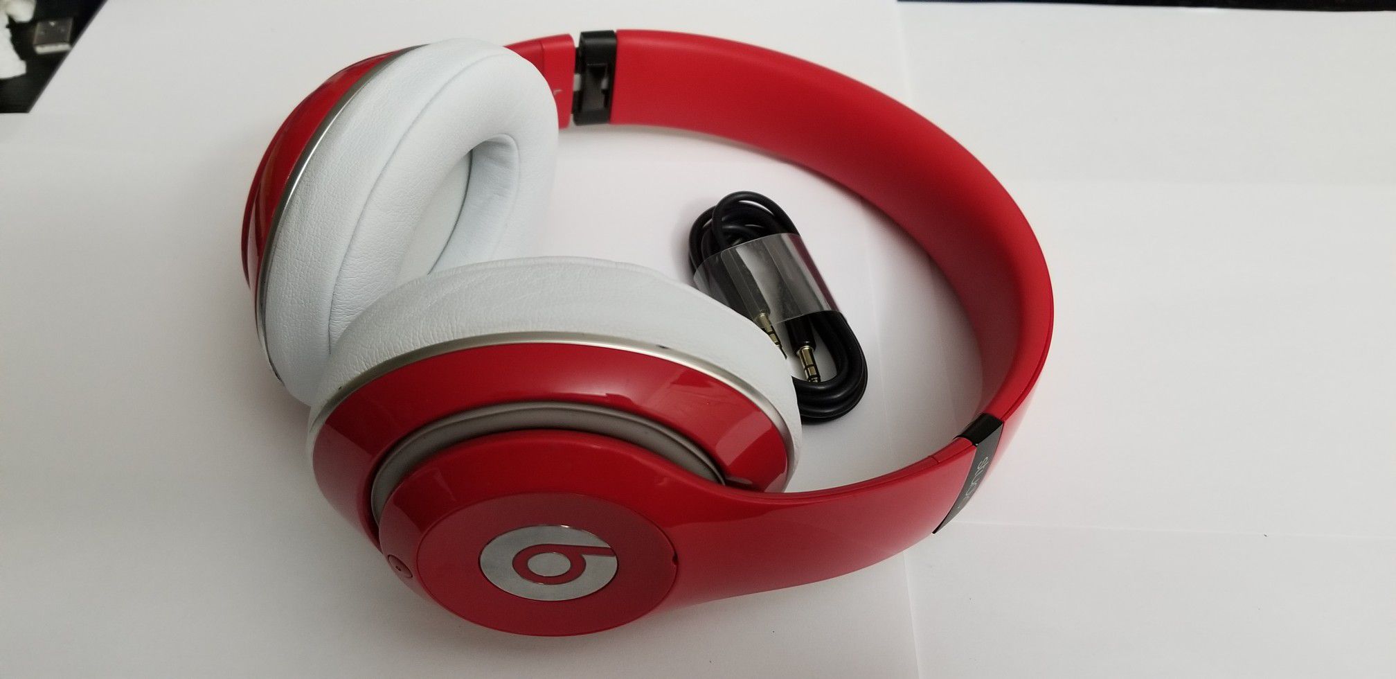 Beats by dr dre Studio 2. Wired (Red)