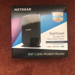 Netgear AC1900 Wi-Fi Cable Modem Router