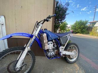 Yz426