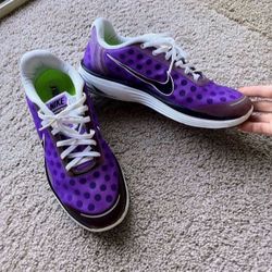 Price Just Dropped: Nike Lunarswift + 2 Purple Polka Dots Sneakers Shoes Women's Sz 9.5 (Pick upđ In Bellevue) *Check out my other Posts đ