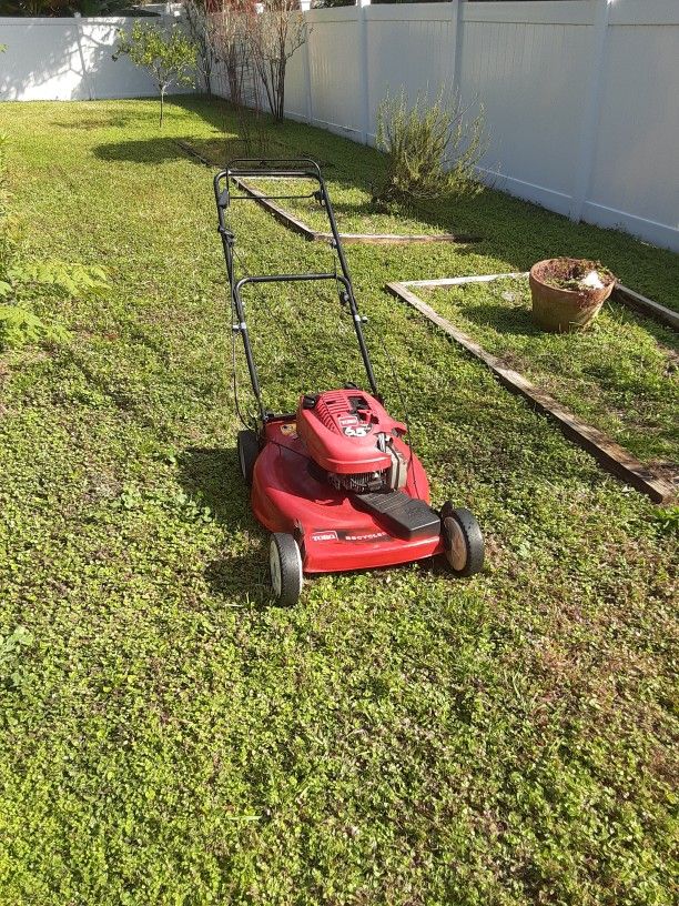 Toro Self Propelled Lawn Mower
