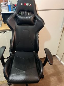 gaming chair