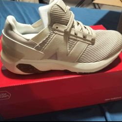 Women Shoes (size 10)