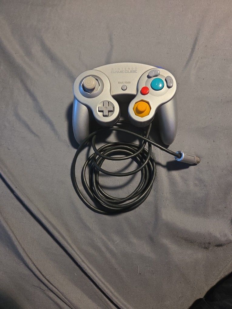 GameCube Controller (Tested Working)