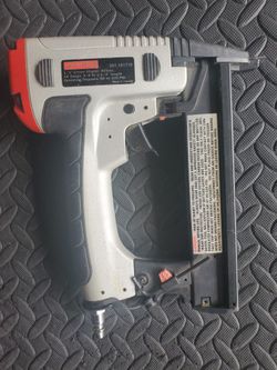 Craftsman 18ga 1/4" Crown Stapler