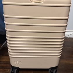 Beis Carry On Luggage 