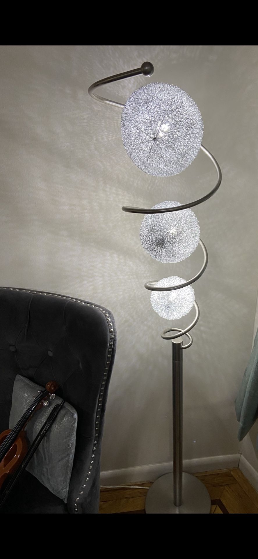 Beautiful Lamp in Great Condition!