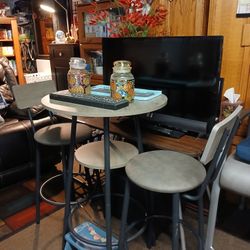 PUD 3-PICE TABLE SET! MUST GO! OPEN BOX BRAND NEW!