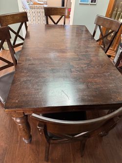 table and 6 chairs