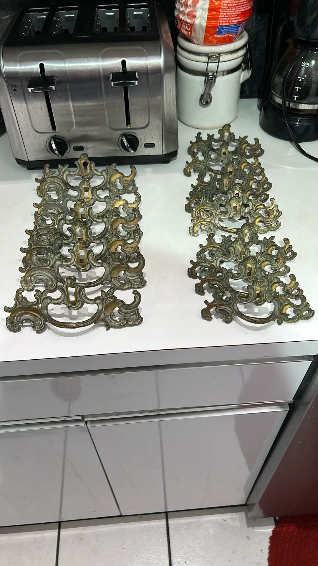 16 French Provincial Keyhole Drawer Pulls