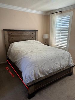 4 piece queen bedroom set