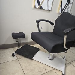 Pedicure Chair, Haircut, Wax 
