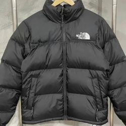 The North Face Cuffer Puffer Coat – Black – Brand New w/ Tags – $190