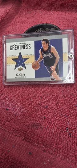 Steve Nash 02 Upper Deck Uniform Greats Card