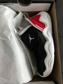 Boys Jordan 23/7 Sneakers