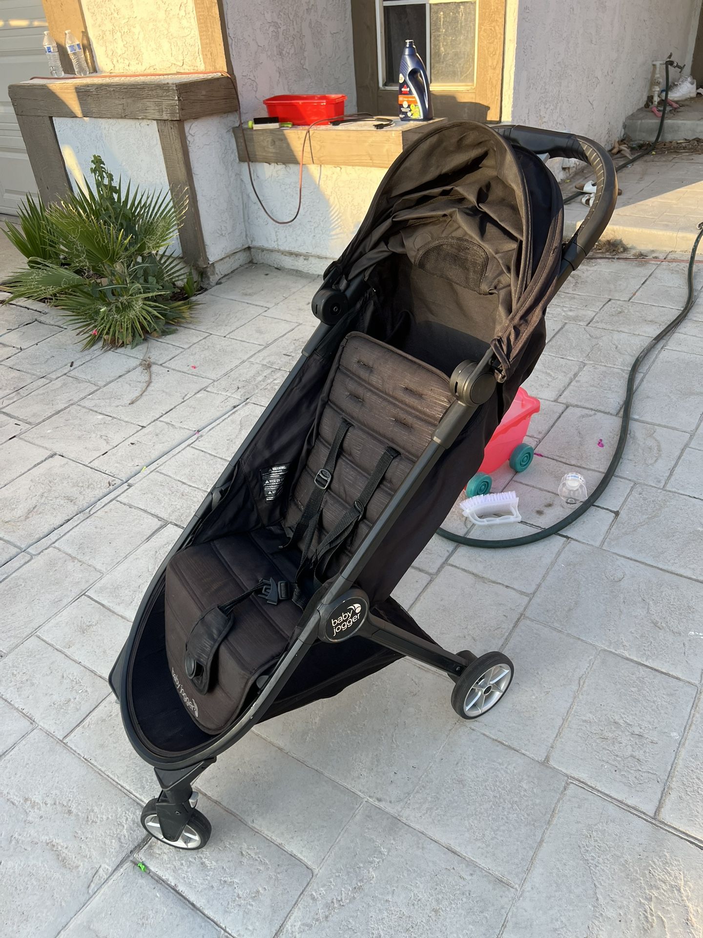 Light Weight Stroller