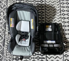 Car Seat ( Baby Trend)