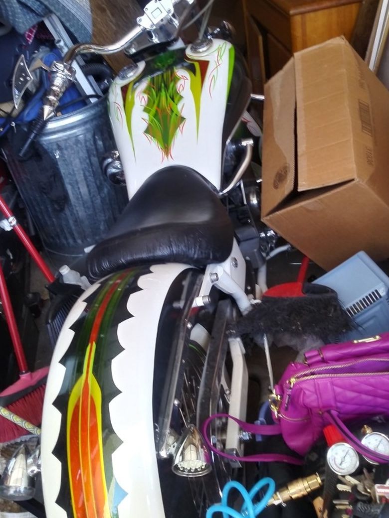 Photo Custom Made Ridley Motorcycle