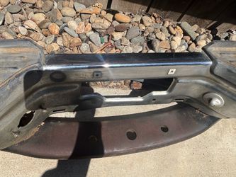 97-2000 Ford truck back bumper