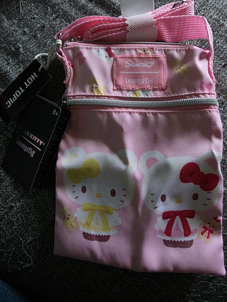 Loungefly NWT Hello Kitty Passport Bag