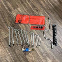 Snap On Tools Wrenches And Other Types Of Tools 