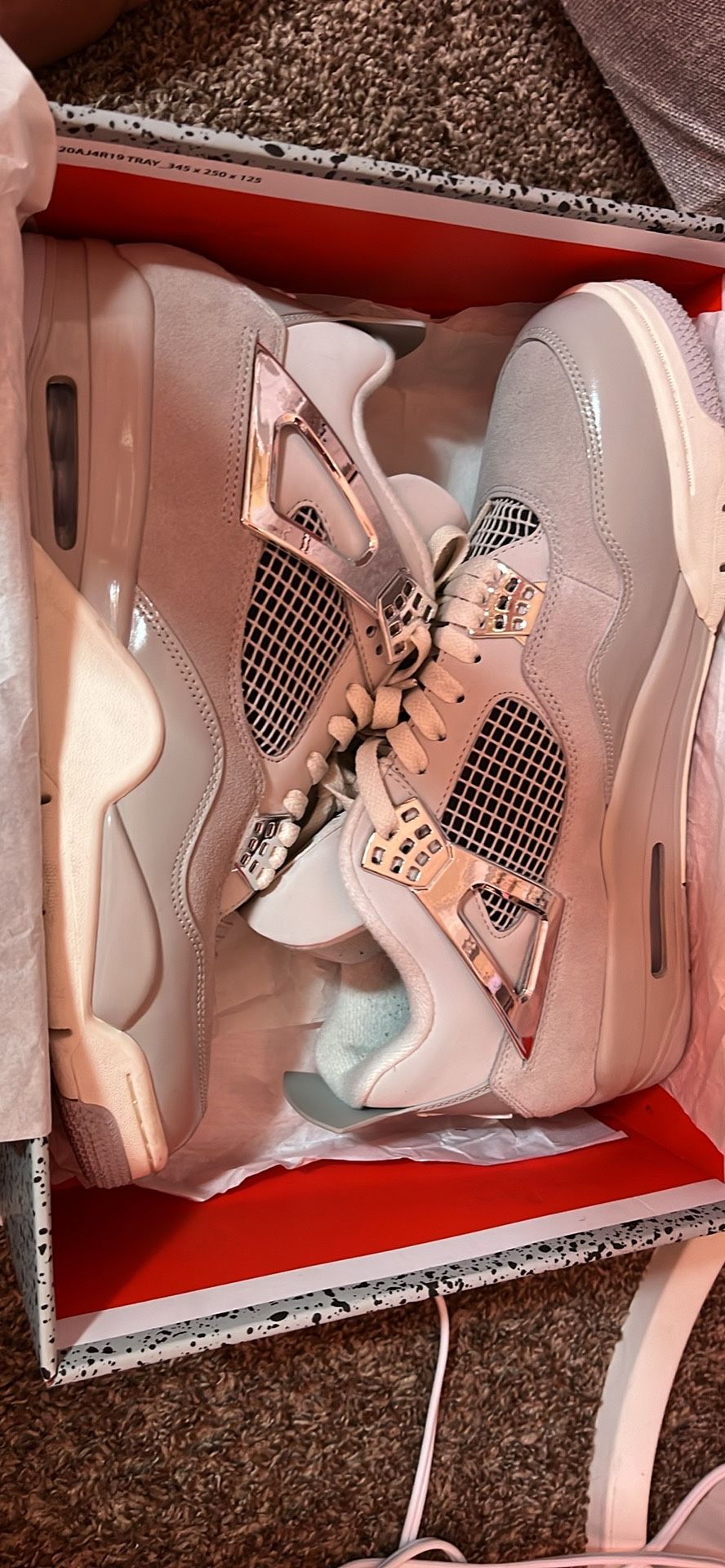 Jordan 4 Retro