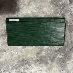 Louis Vuitton Green Wallet 