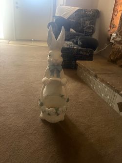 Rabbit planter