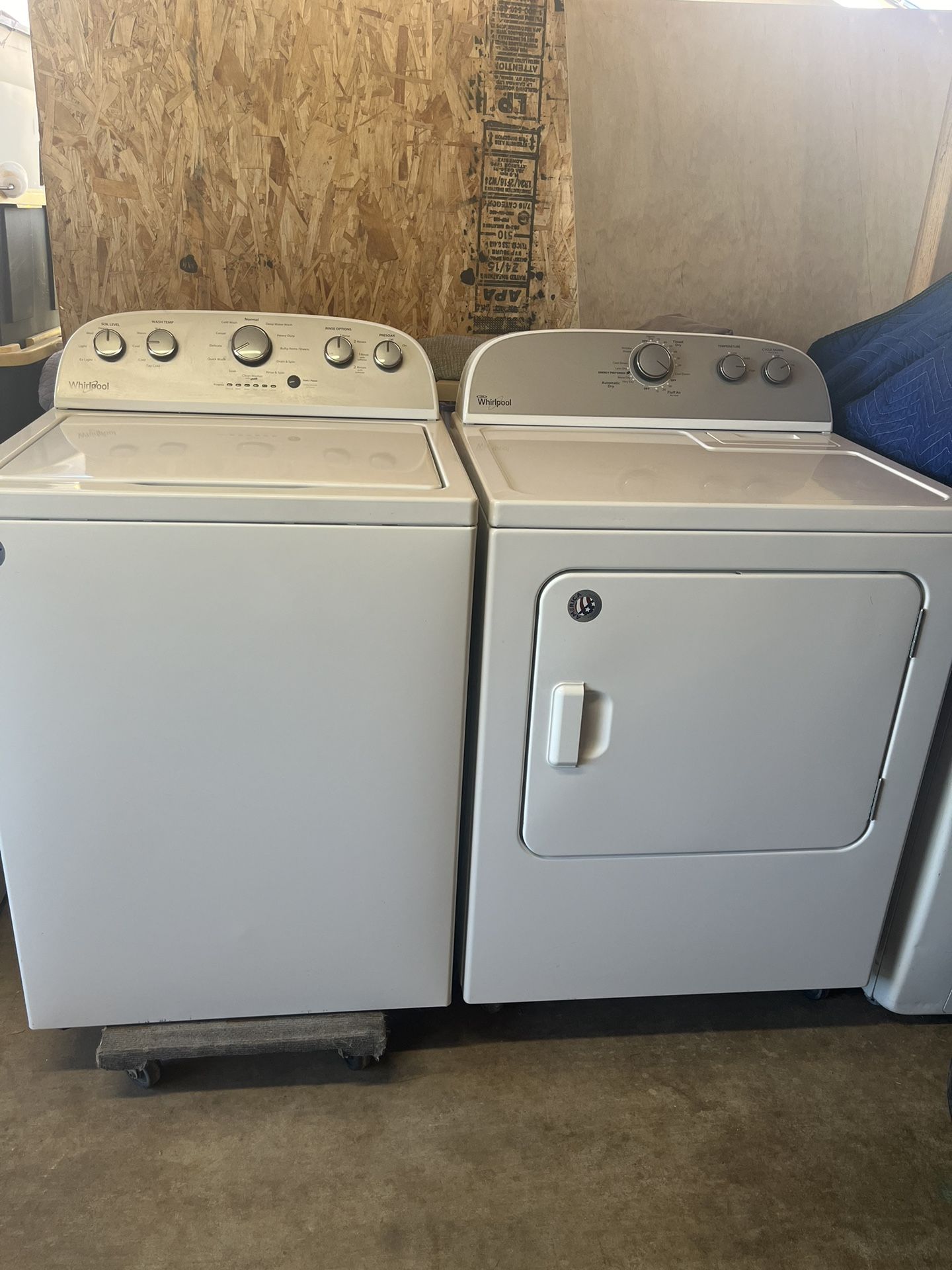 Whirlpool High Efficiency Top Load Washer And Whirlpool Electric Dryer Matching Set