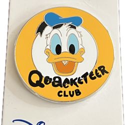 Donald Duck Pin