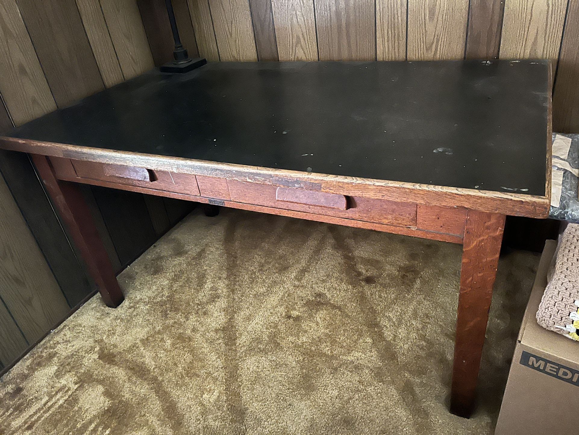 Gunn Lino Top Desk 1923