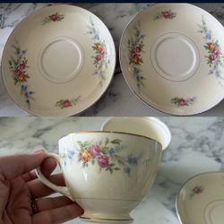 Tea Cups With Plates 