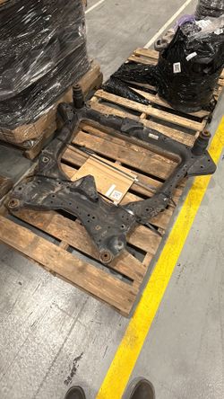 Front Crossmember 4x2 FWD Nissan Pathfinder